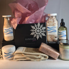 Load image into Gallery viewer, Luxury Bath Gift Box
